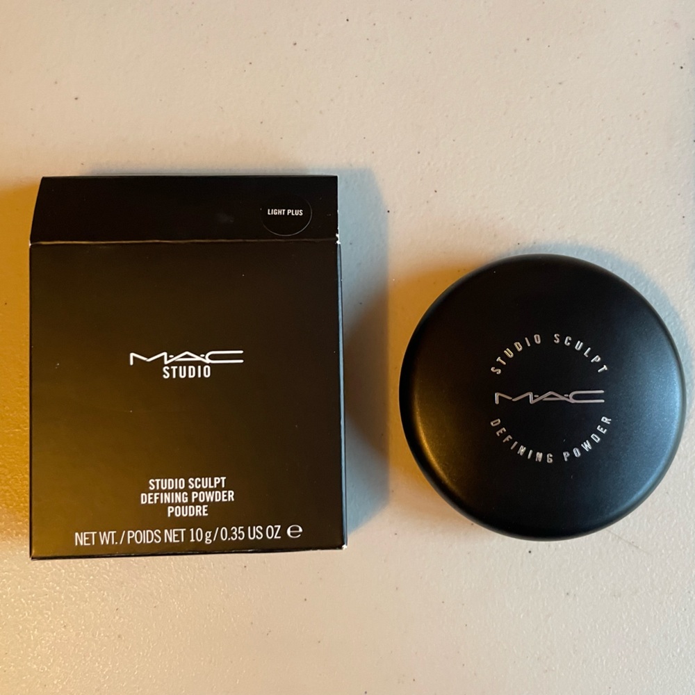MAC Studio Sculpt Defining Powder